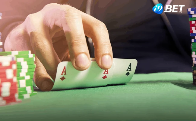 Xì tố i9bet? Luật chơi game bài xì tố online từ A-Z cho người mới 3 Xì tố i9bet? Luật chơi game bài xì tố online từ A-Z cho người mới